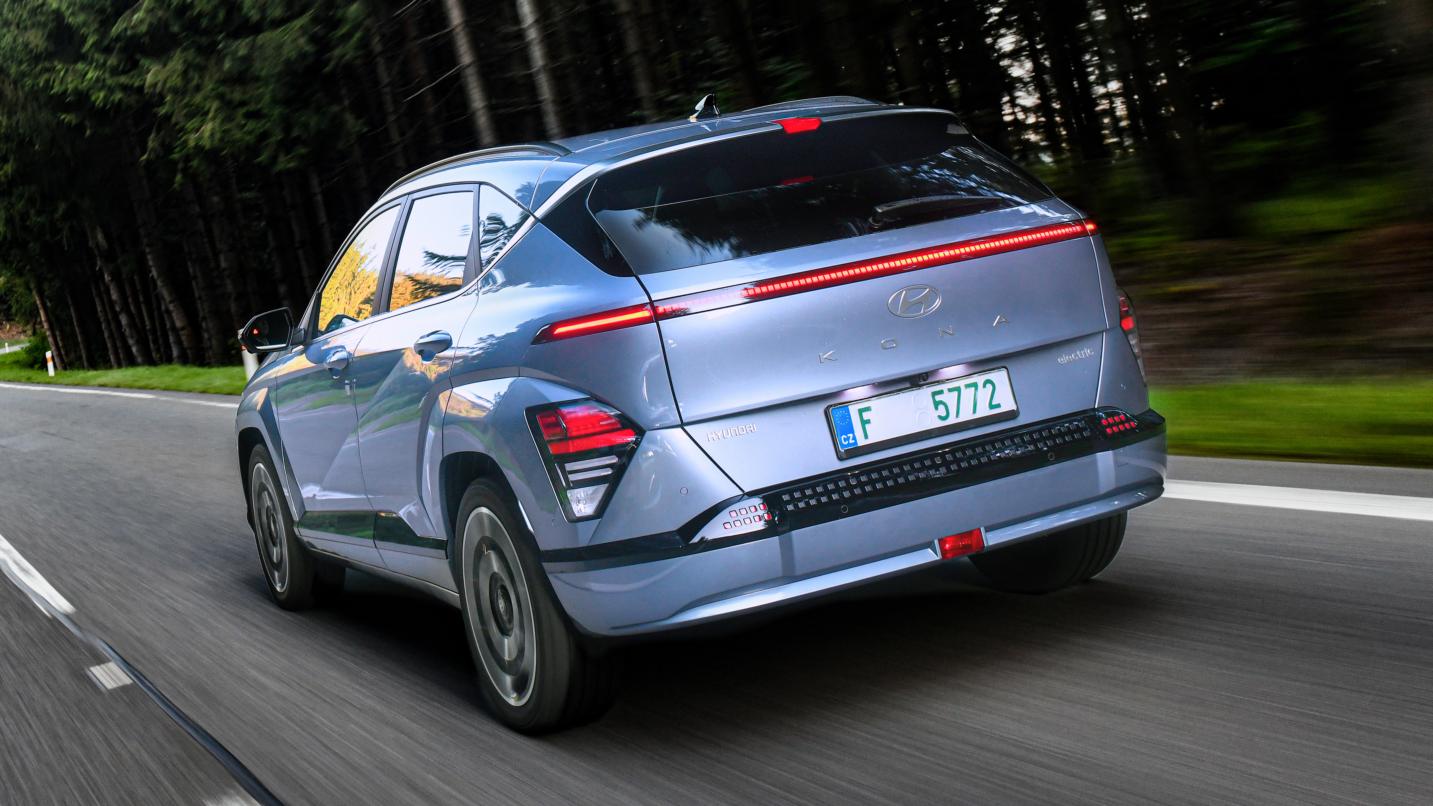 Hyundai Kona Electric Review 2025 Top Gear